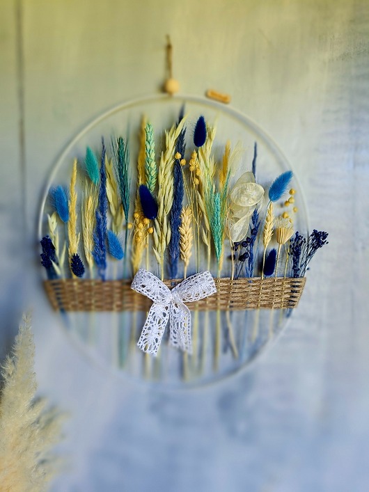 Ozdoby na ścianę Oryginalny prezent na Dzień Babci i Dziadka, Naturalna obręcz z kwiatami