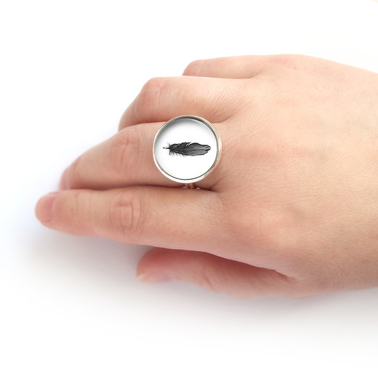 pierścionek z żywicy Pierścionek - Piórko