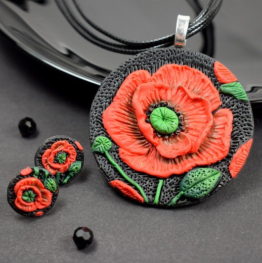 komplet biżuterii Komplet biżuterii "czerwone maki" naszyjnik i kolczyki sztyfty
