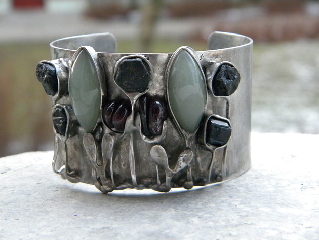 bransoletki z kamieni naturalnych (zam) Surowe czarne turmaliny   - BRANSOLETA MANKIET  CUFF