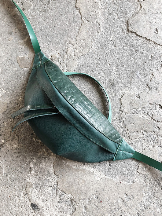 Duża skórzana NERKA TOREBKA INA BAG Moyee