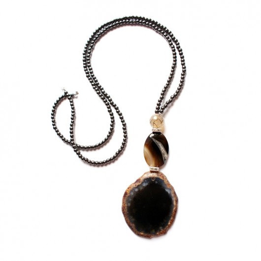 Shades of gloss Republika jewelry