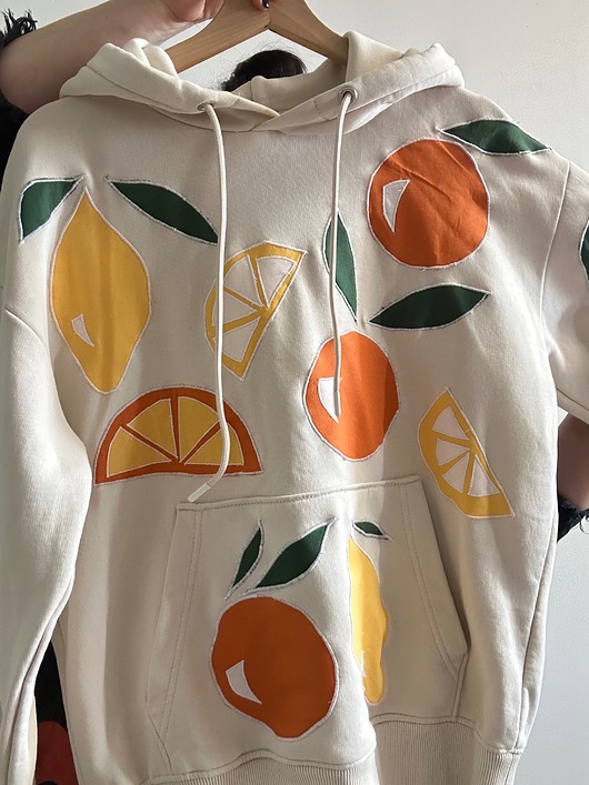 bluza z kapturem damska Bluza dresowa z aplikacjami Cytrusy