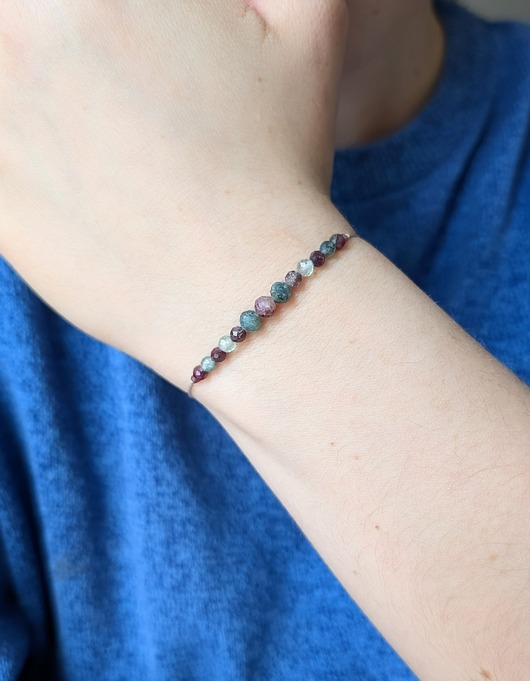 bransoletki z kamieni naturalnych Ochronna bransoletka kianit-turmalin