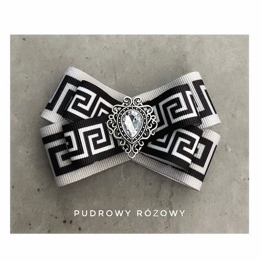 broszki Brosza  Glamour z geometrycznym wzorem