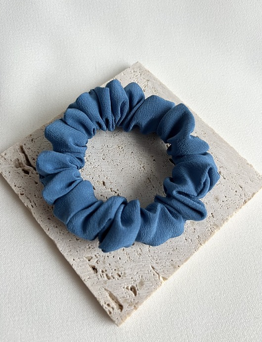 gumki do włosów Niebieska jedwabna gumka Blue Silk