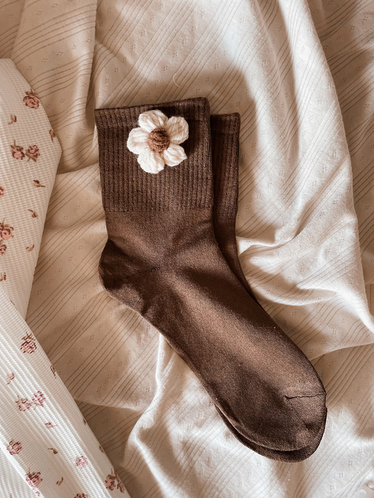 skarpetki damskie Skarpety damskie brązowe wiosna kwiaty