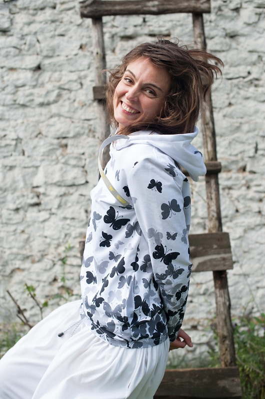 Bluza kangurka "Butterfly". Funaticos