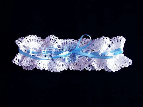 dodatki ślubne Szydełkowa podwiązka 12