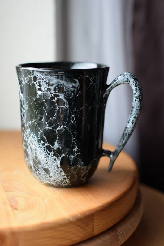 kubki Duży Kubek Ceramiczny 550ml Czarny Marmur