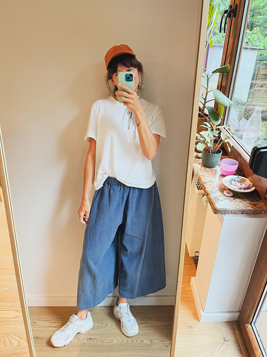 spodnie materiałowe damskie Spodnie lniane BAMBINO /Indygo/