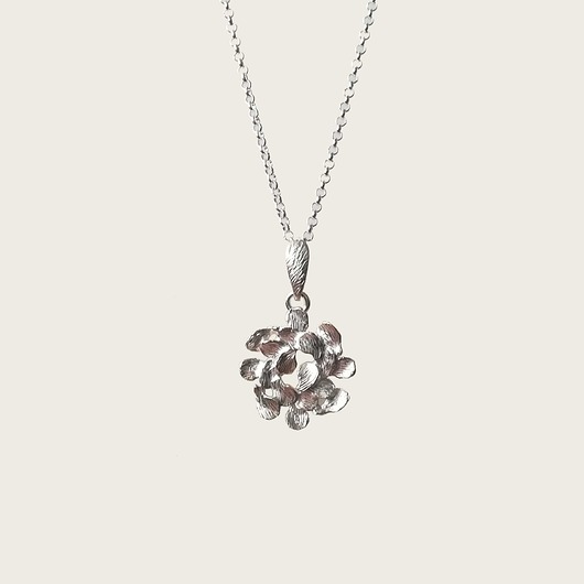 Srebrny wisior wianuszek- Jabłonka KOS jewellery