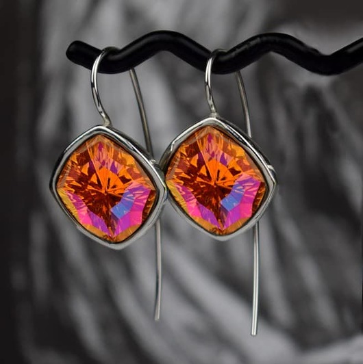 kolczyki swarovski Agrhokai - kryształy Swarovski - ogniste smocze oczy