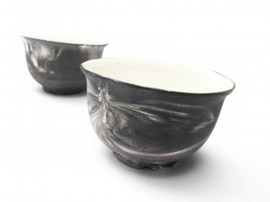 Komplet miseczek z porcelany szar0-biały mosko