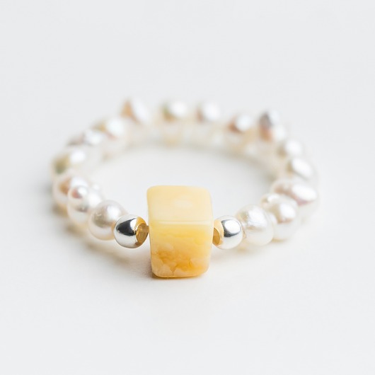 pierścionki elastyczne Pierścionek elastyczny PERŁA bursztyn bałtycki