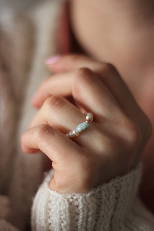 Pierścionek sweet pearl blue CALME