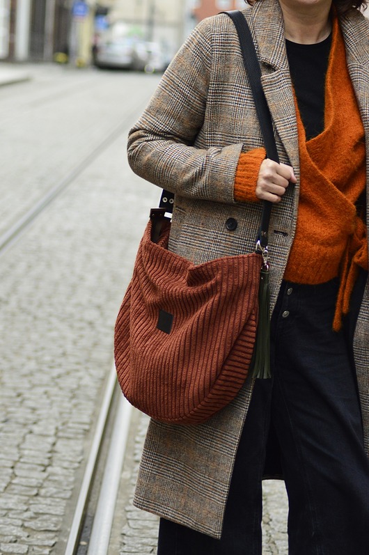 torby na ramię Mini Hobo Sztruks