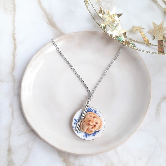 naszyjniki - inne Naszyjnik talerz z pierogami