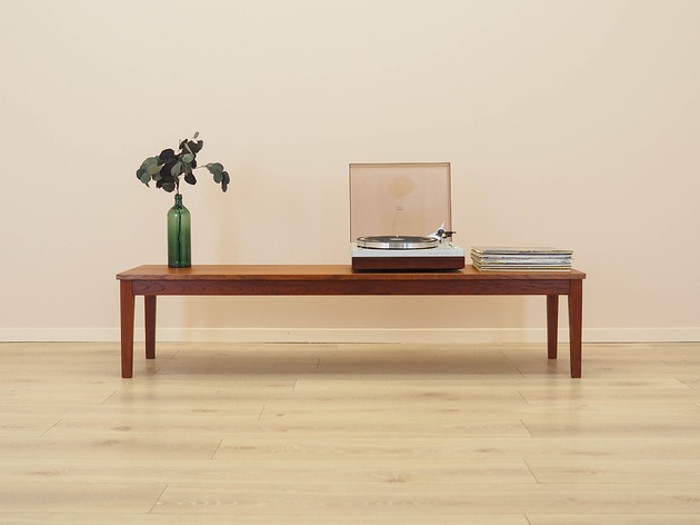 komody Lowboard, duński design, lata 70, produkcja: Dania