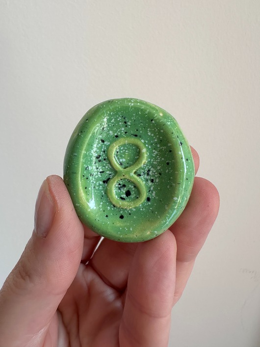 akcesoria różne Kamień antystresowy, worry stone, gładzik, kciukowiec