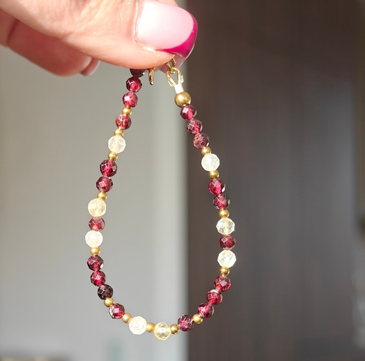 bransoletki z kamieni naturalnych Bransoletka granat cytryn