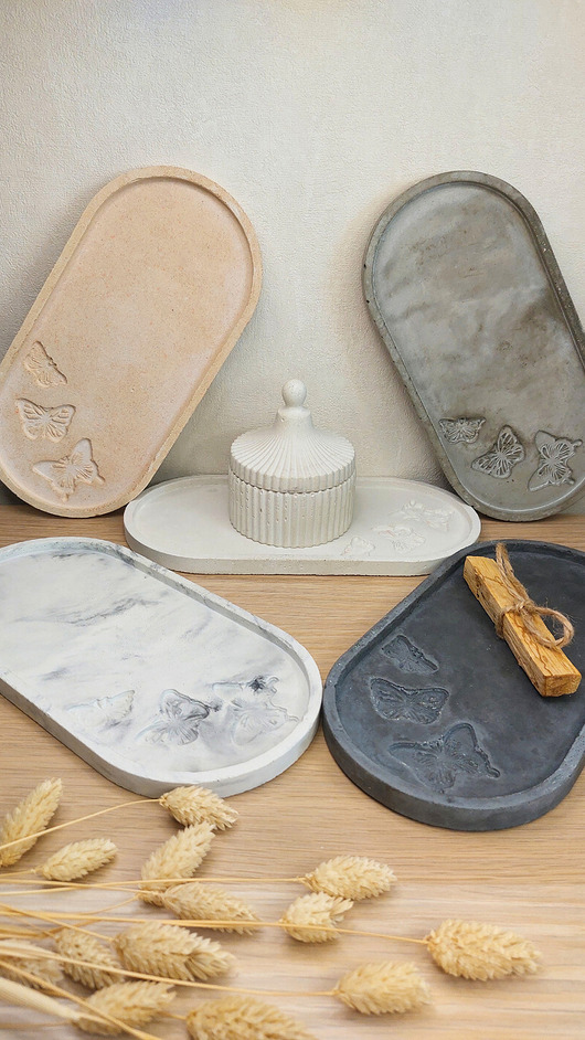 pojemniki na biżuterię Podstawka MOTYLE z betonu pod świece biżuterię palo santo, różne kolory