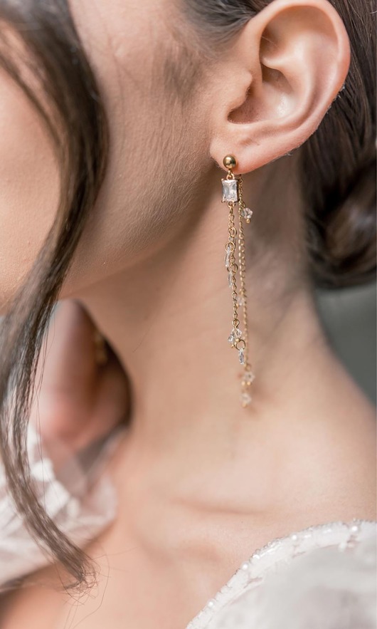 kolczyki złote AURORA - długie kolczyki złote wieczorowe z łańcuszkami i kryształkami