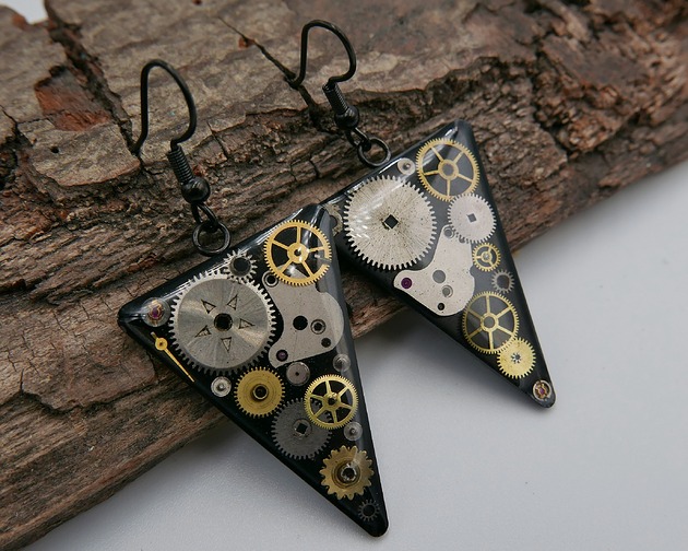 kolczyki z żywicy Mechaniczne kolczyki 342