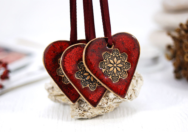 3 ceramiczne ozdoby choinkowe serca - lawa 10FingersArt