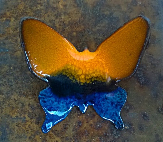 Broszka ceramiczna- motyl. NG Autorska bizuteria ceramiczna