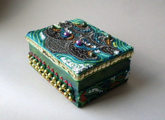 Kasetka "WIOSNA" al'a faberge reniah