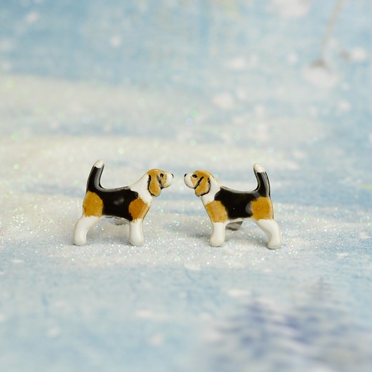 kolczyki ceramiczne Beagle mini pieski- ceramiczne sztyfty