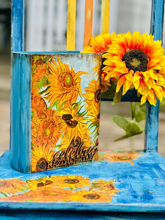 pojemniki na biżuterię Dekoracyjny kufer książka ze słonecznikami, idealny na prezent, cytat