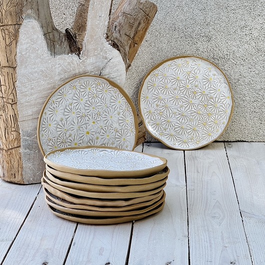 patery i talerze Talerz śniadaniowy w stokrotki 17cm