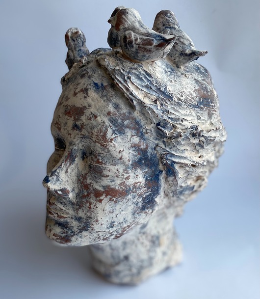 figurki i rzeźby Niewidząca z ptaszkami