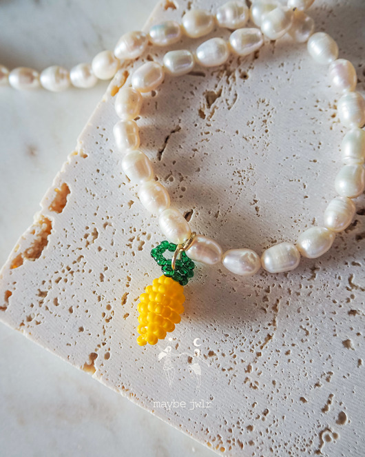 bransoletki złote Naszyjnik z pereł naturalnych z cytrynką