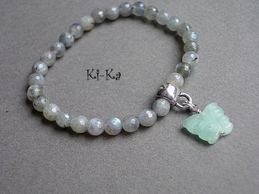 Grey butterfly 3     - bransoletka KiKa pracownia