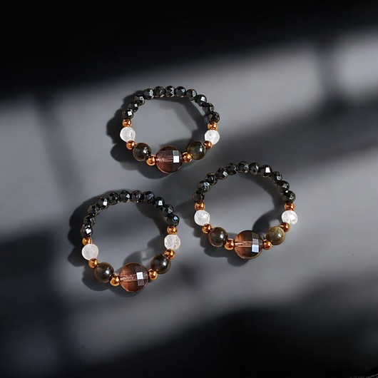 pierścionki elastyczne OCHRONA : pierścionek - turmalin, obsydian, kwarc dymny, kryształ górski