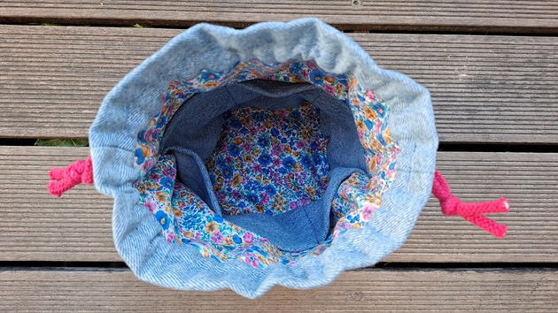 torebki różne Kosmetyczka worek mały "kwiatki i jeans"