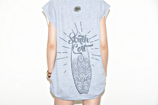 Surf Sri Lanka Oversized Sleeveless Hoodie DONT NEED NO SAMURAI