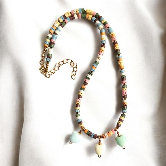 chokery Naszyjnik z serduszkami ceramicznymi : kolorowa lawa