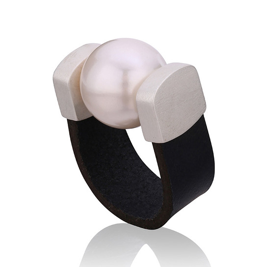 pierścionki srebrne Pearl Ring in Silver