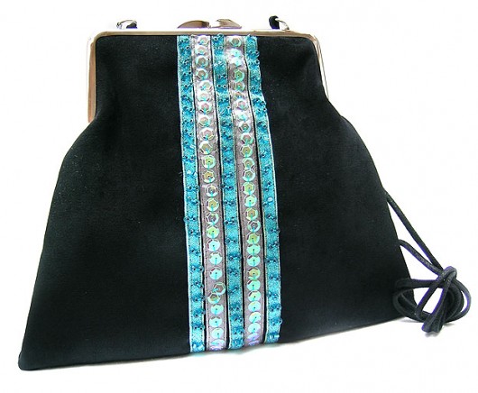 black glow blue kainabru