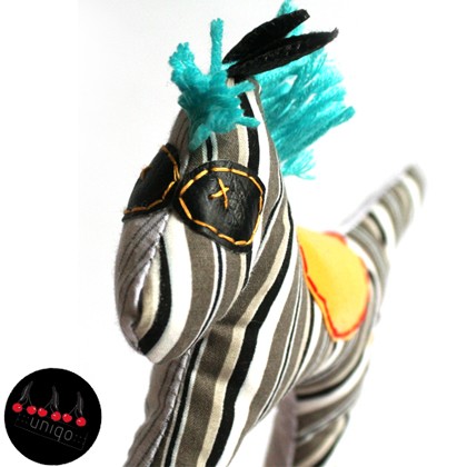 ::: konik oczak ::: uniqo