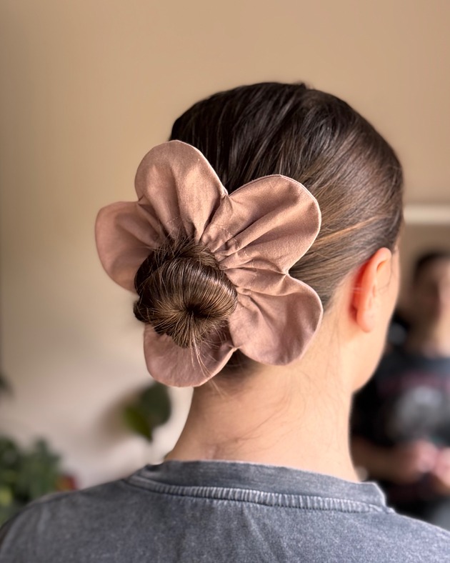gumki do włosów Flower Scrunchie Brudny Róż
