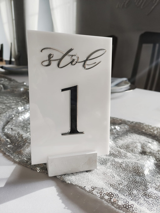 dodatki ślubne Numerki na stoły glamour