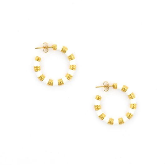 kolczyki - inne Kolczyki koła białe - sztyfty ze stali szlachetnej pozłacanej