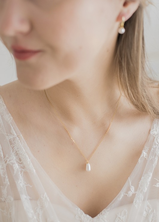 Pozłacany naszyjnik z perłą Swarovskiego Anelis Atelier