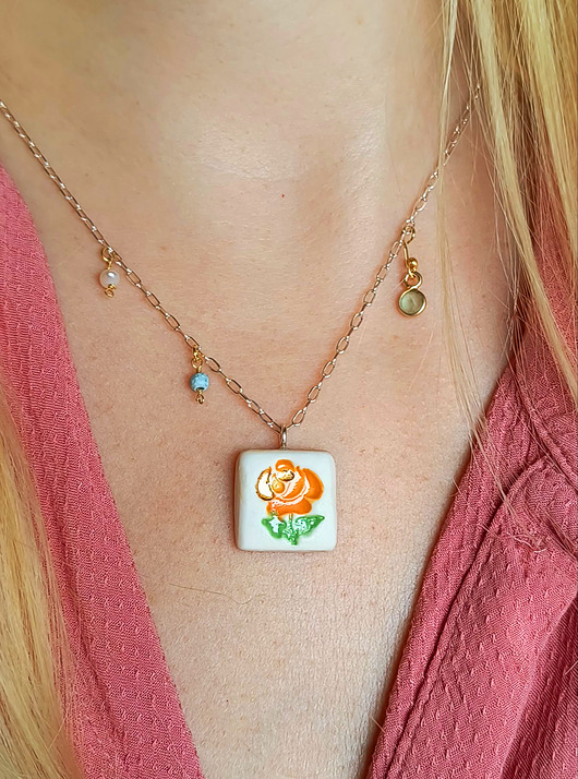 złote naszyjniki Naszyjnik pozłacany Róża Pomarańczowa Kolekcja Parian