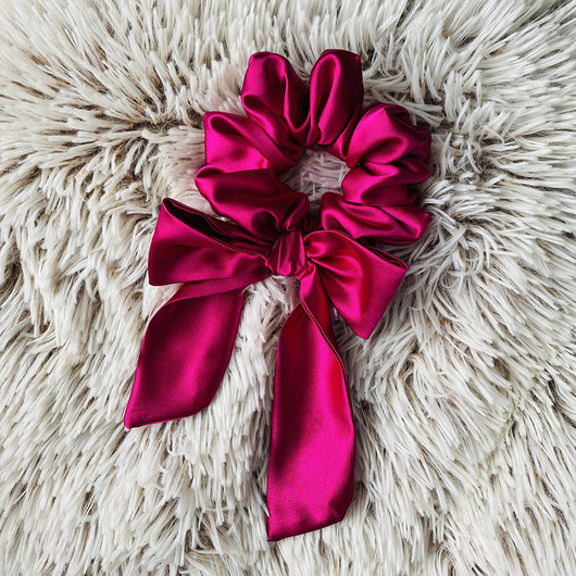 Satynowa gumka do włosów scrunchie Fuksja Nandi